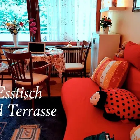 Am Waldrand Appartement